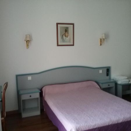 Manoir De Gravezon Bed & Breakfast Lunas  Exterior foto